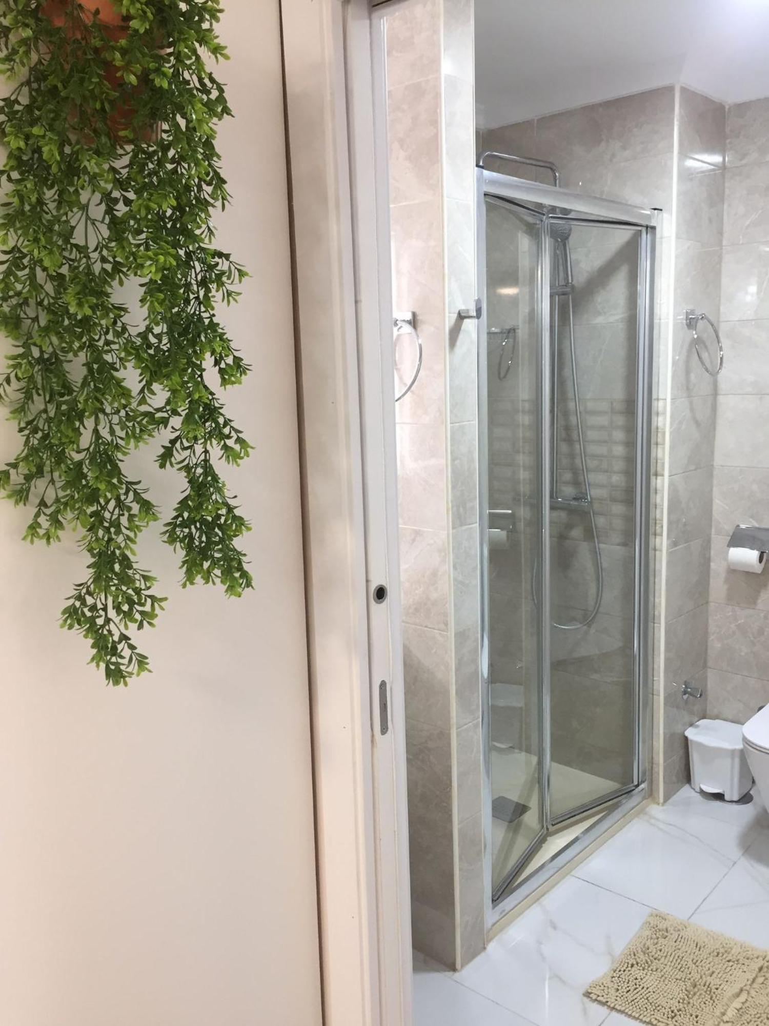 Studio In The Centre Near The Beach Apartment Torremolinos Luaran gambar
